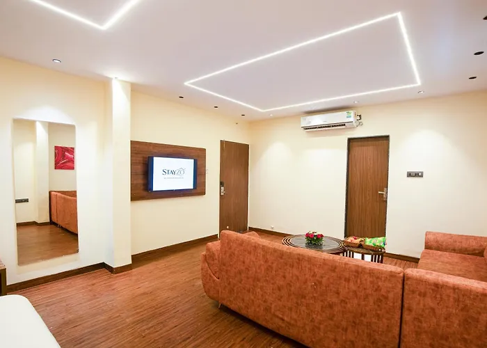 Stayzo Scheme 114, Vijay Nagar