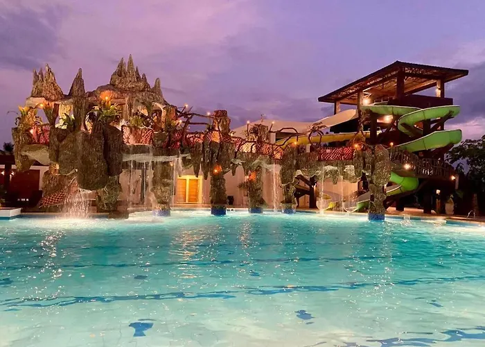 Port Royale Waterpark Resort Tacloban