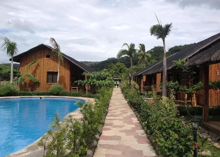 Calayo Beach Resort