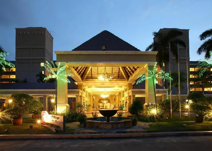 Corus Paradise Resort