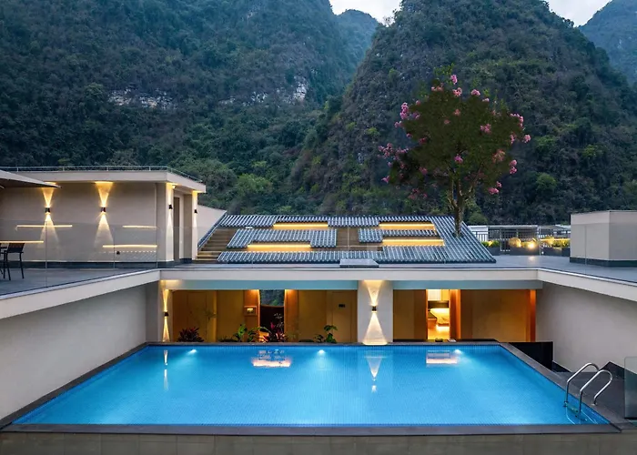 Yangshuo Xishan Meishu Resort Hotel