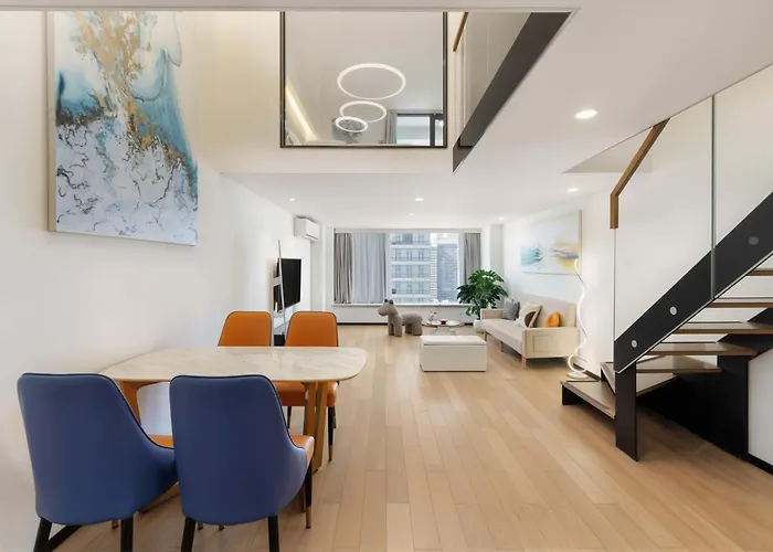 Aero Stays Serviced Apartment Refined Skyline Loft