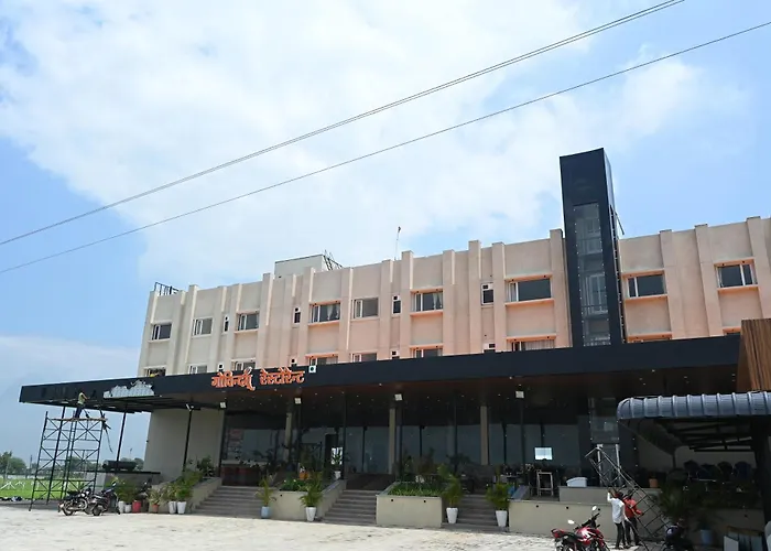 Shubhratna Hotel & Resort
