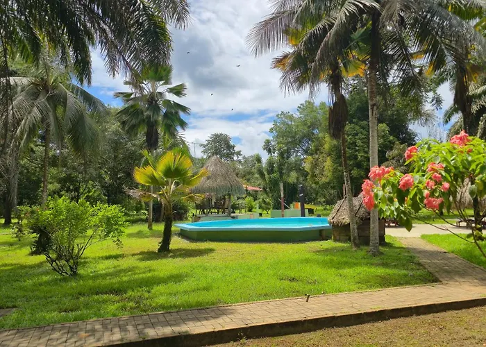 Greenheart Resort De Plantage