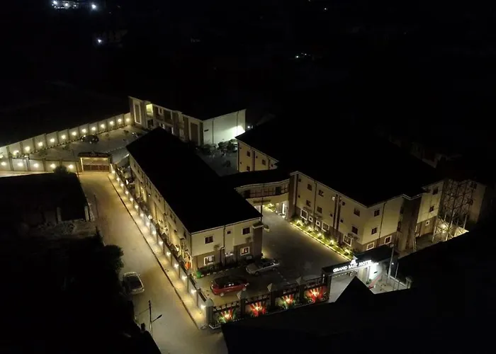 Grand East Hotel