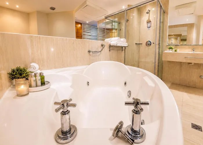 Hotel Pascana Plaza