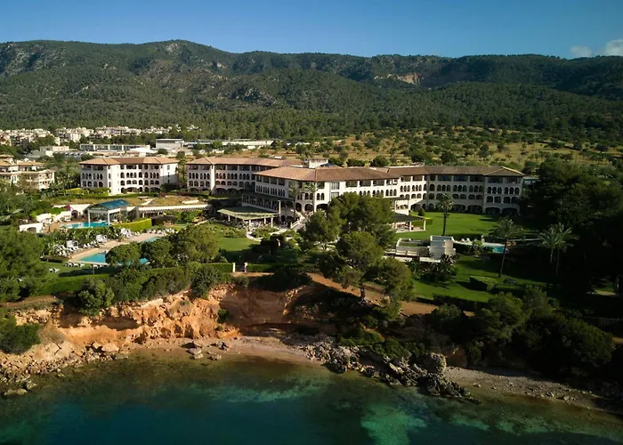 The St. Regis Mardavall Mallorca Resort