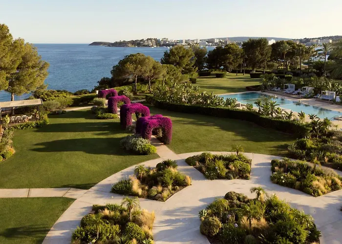 The St. Regis Mardavall Mallorca Resort