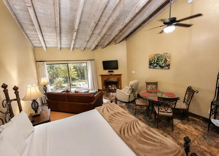 Villas At Poco Diablo