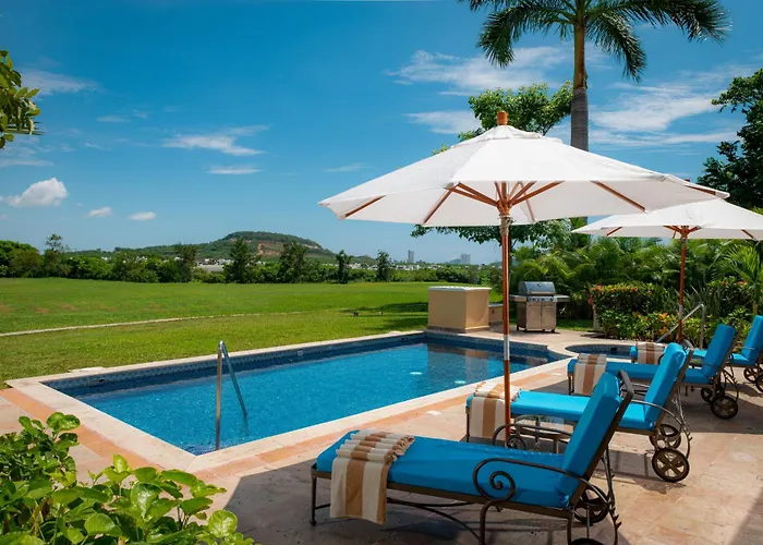 Pueblo Bonito Emerald Luxury Villas & Spa All Inclusive