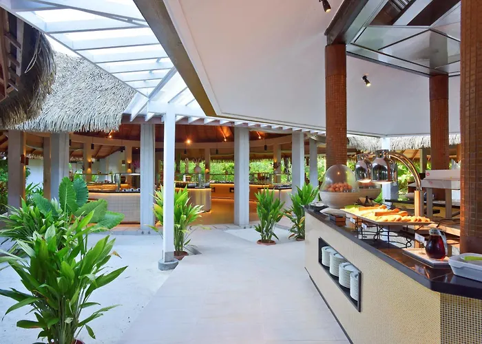 Niva Kuramathi Maldives