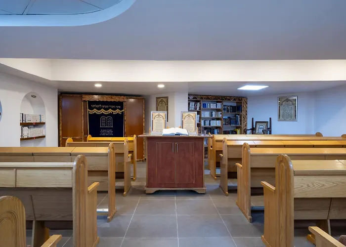 Leonardo Plaza Kinneret