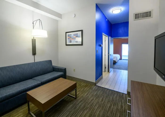 Holiday Inn Express Hotel & Suites Blythewood By Ihg