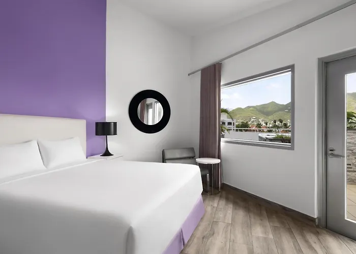 Commodore Suites, Surestay Collection By Best Western
