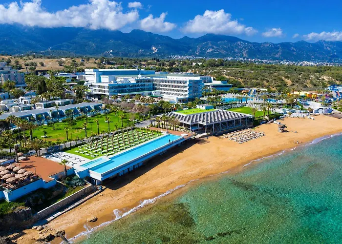 Acapulco Resort Hotel