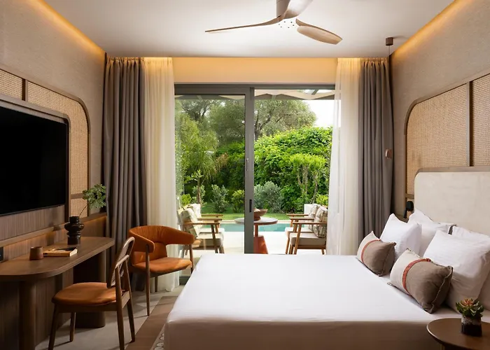 Sentido Apollo Palace