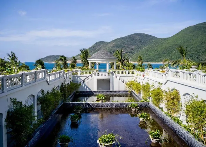 Vinpearl Discovery Rockside Nha Trang
