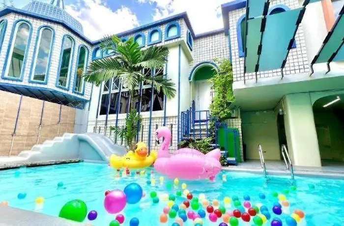 Hy-Resort