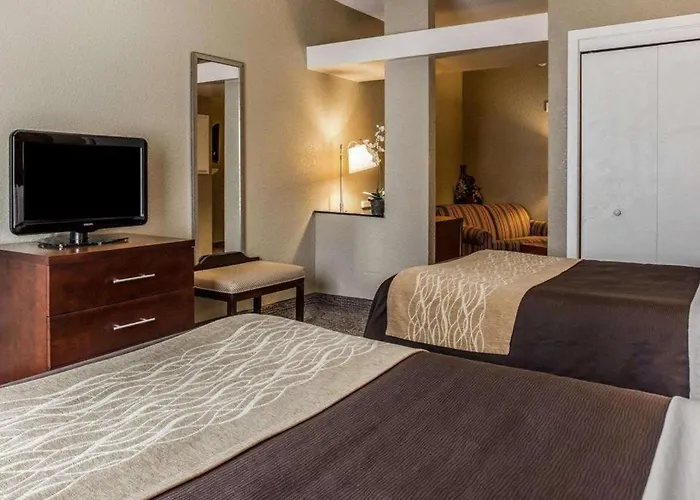 Comfort Inn & Suites