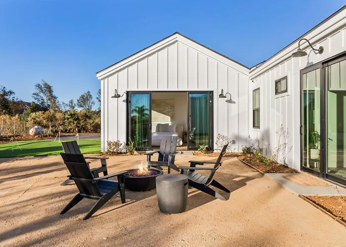Vintners Village California-Chic Wine Estate