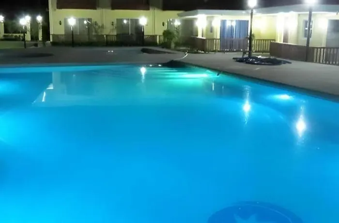 Caimito Beach Hotel