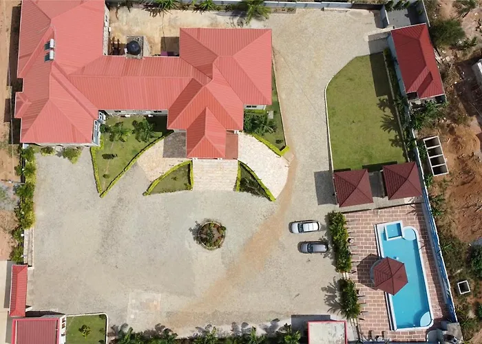 Akosombo Resorts