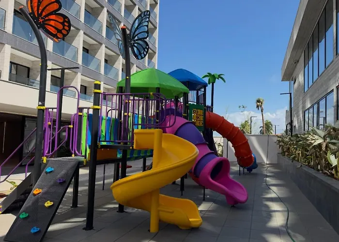 Gav Beach Resort - Smart