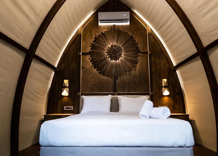 Argolic Strand Glamping