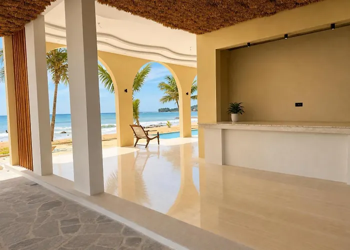 Olas Beach Resort