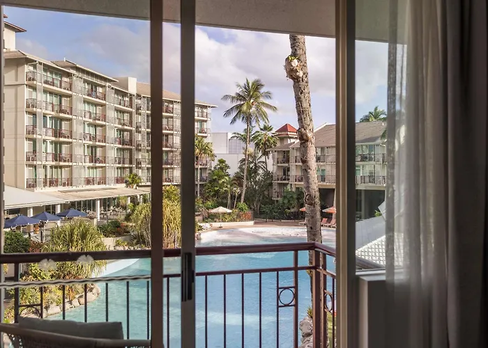 Novotel Cairns Oasis Resort