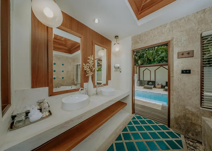 Railay Bay Resort & Spa