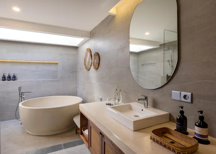 Tonys Villas & Resort Seminyak - Bali