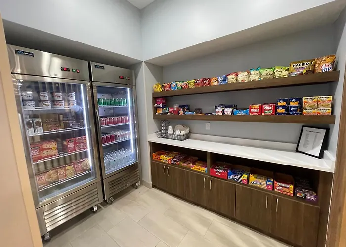 Holiday Inn Express Hotel & Suites Waterford By Ihg