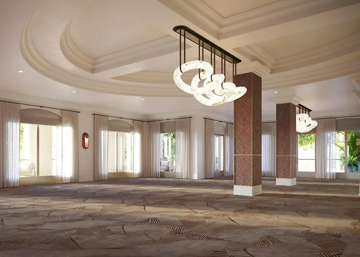 The Ritz-Carlton Naples, Tiburon