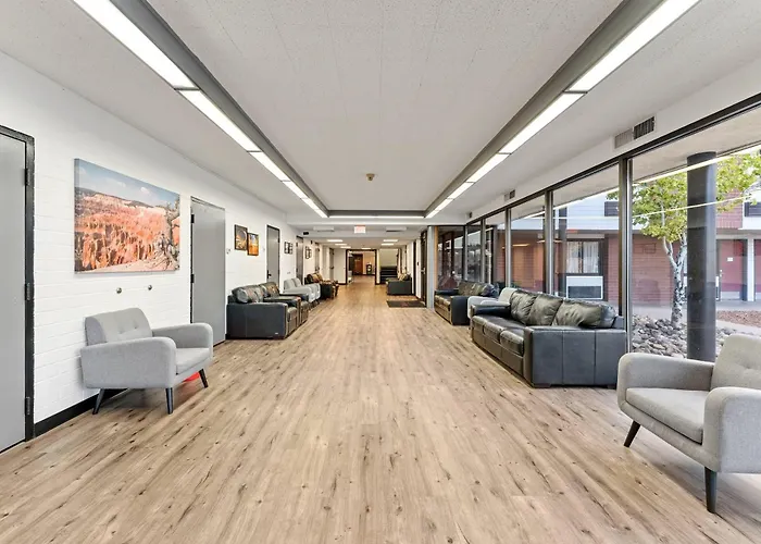 The Cairn Hotel, An Ascend Collection Hotel