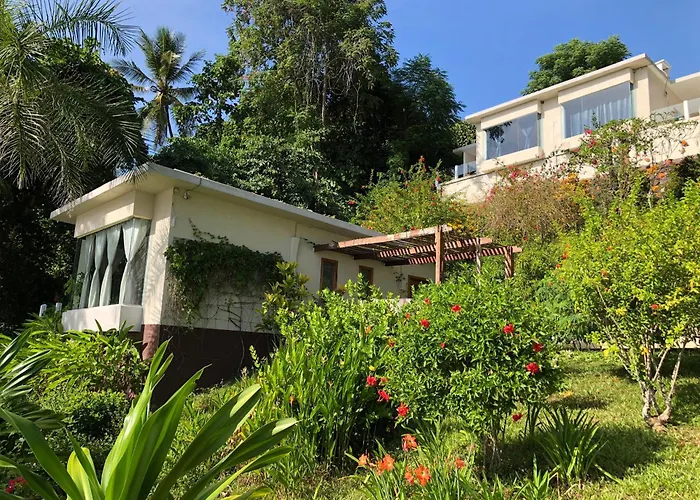 Bunaken Cha Cha Nature Resort