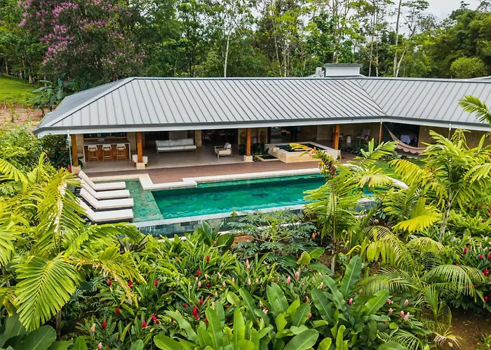 Chachagua Rainforest Hotel & Hot Springs