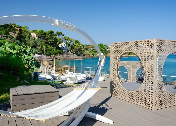 Calanica Resort