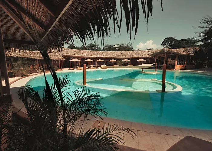Bunaken Beach Resorts