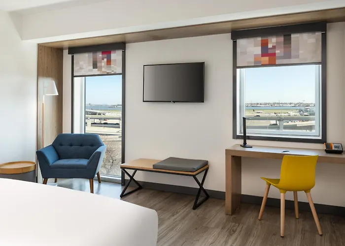 Aloft By Marriott New York Laguardia Airport