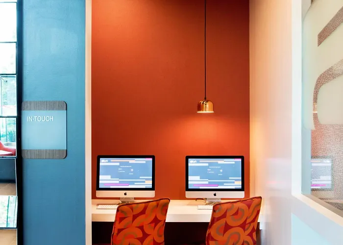 Aloft By Marriott New York Laguardia Airport