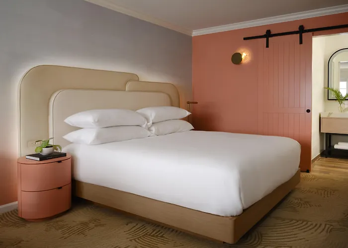 Kimpton Miralina Resort & Villas By Ihg