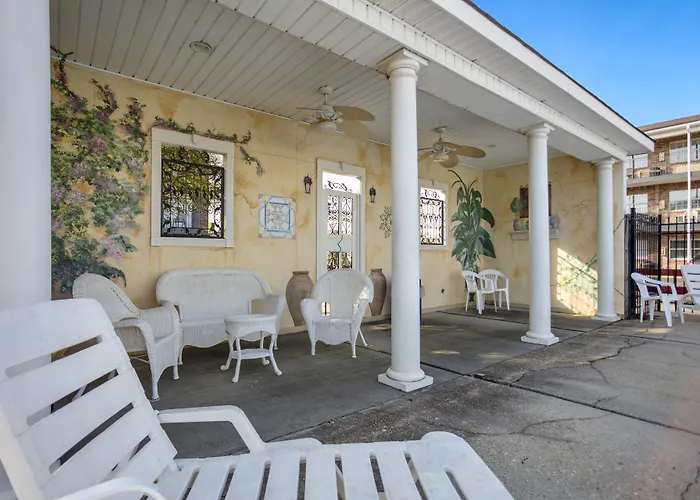 Edgewater Inn - Biloxi Beach