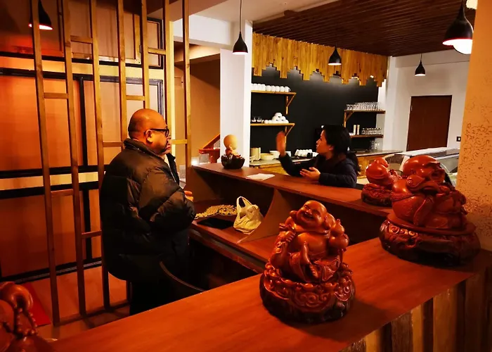 Ludrong Hotel