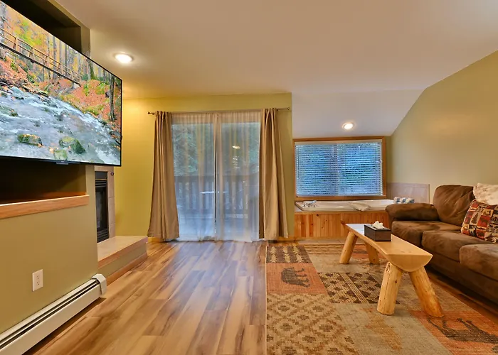 Stonebrook Resort - Adults Only