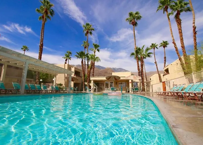 Desert Vacation Villas