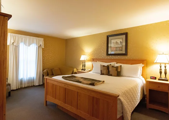 Essenhaus Inn & Conf. Center