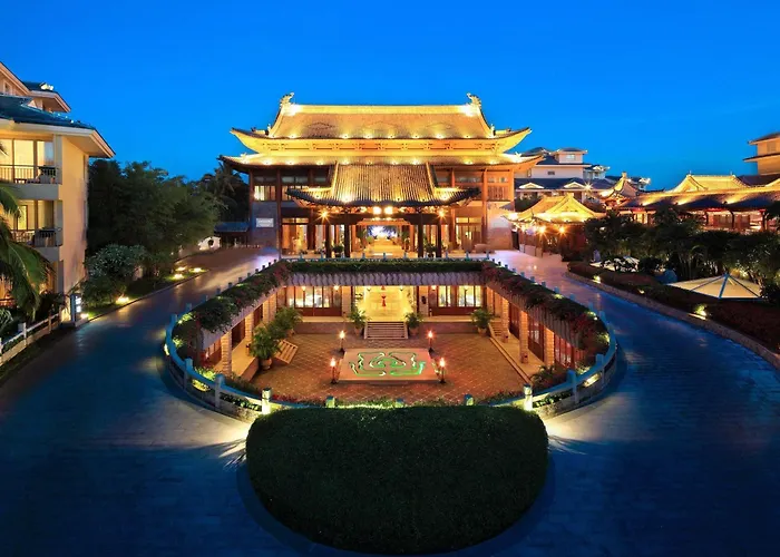 Swissotel & Spa Sanya Yalong Bay Enjoy A 20-Minute Massage Session