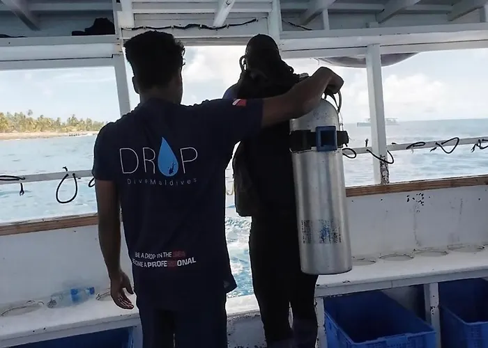 Silver County Fuvahmulah Diving Hotel