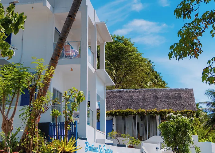 Bintana Sa Paraiso